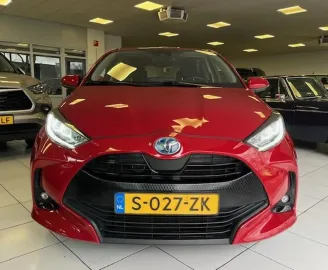 Car image 2