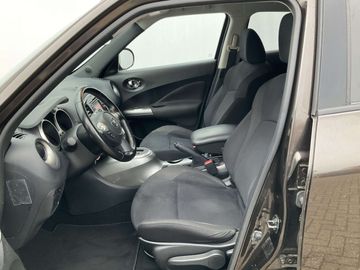 Car image 38