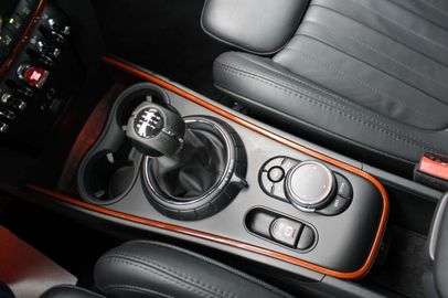 Car image 41