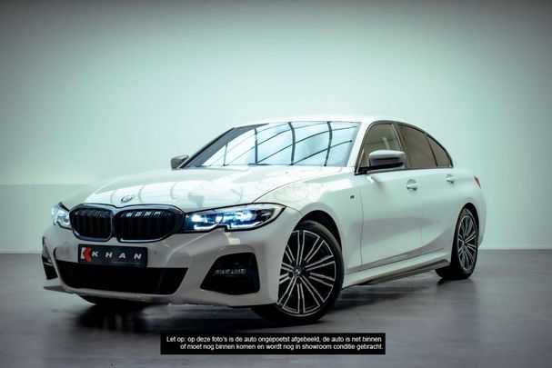 BMW 320i 135 kW image number 1