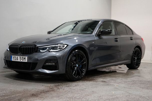 BMW 330e M Sport xDrive 216 kW image number 1