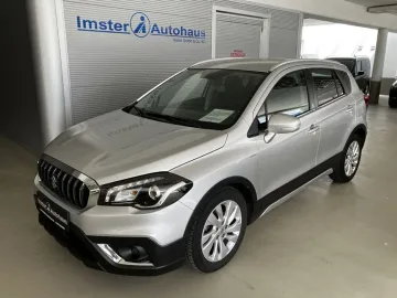 Car image 3
