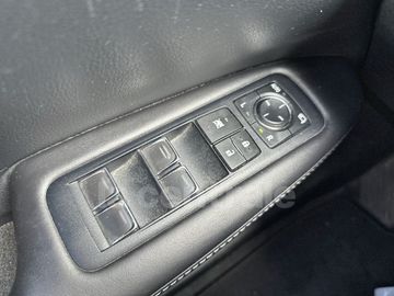 Car image 33