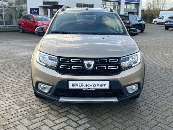 Dacia Logan MCV TCe 90 66 kW image number 2