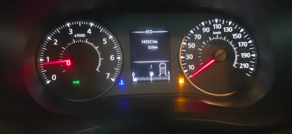 Car image 30