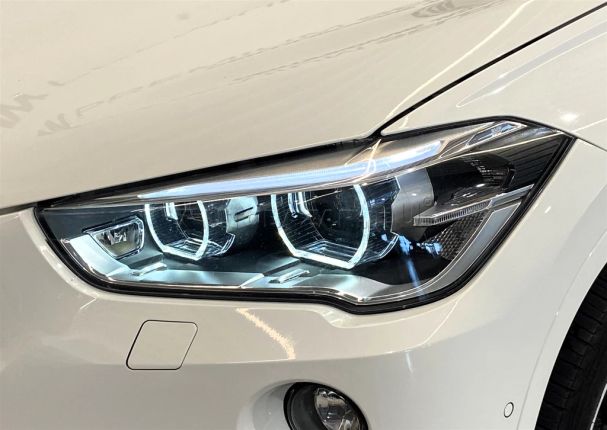 BMW X1 xDrive20i 141 kW image number 9