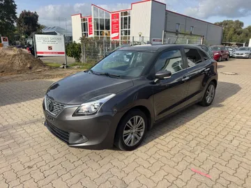 Car image 1