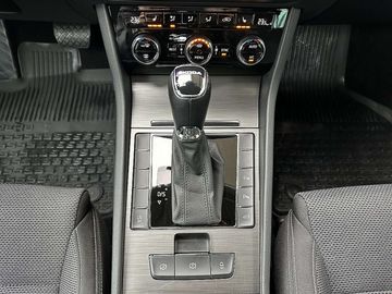 Car image 31