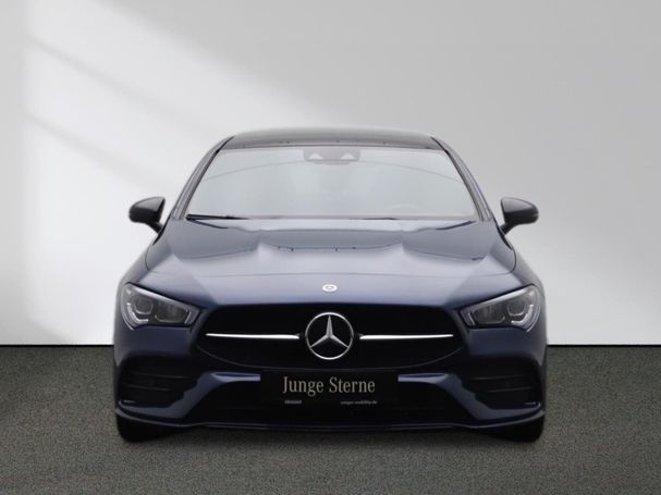 Mercedes-Benz CLA 200 Shooting Brake CLA 200 d 110 kW image number 2