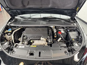 Car image 28