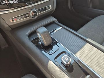 Car image 36