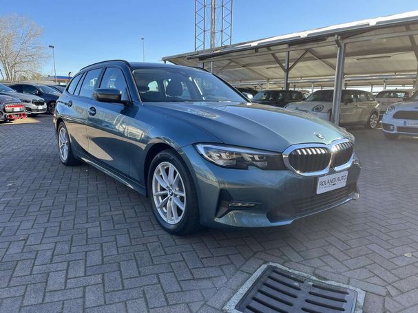 BMW 320d Touring Advantage 140 kW image number 2