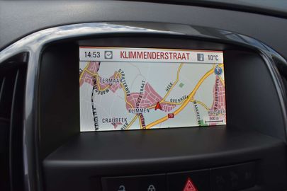 Car image 37