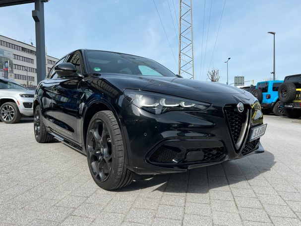 Alfa Romeo Stelvio 2.0 Turbo 16V 206 kW image number 1