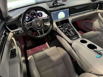 Car image 37