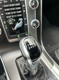 Car image 35