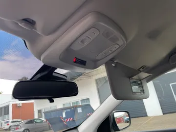 Car image 49