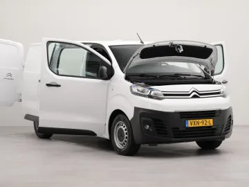 Car image 45