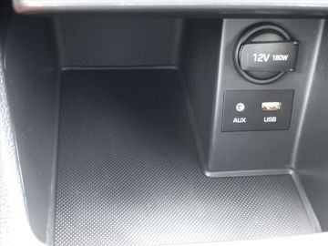 Car image 30