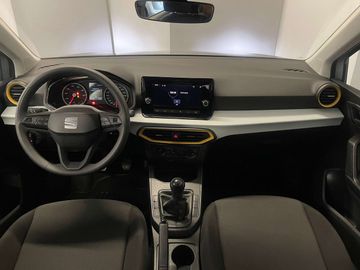 Car image 10