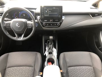 Car image 12