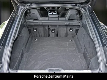 Car image 34