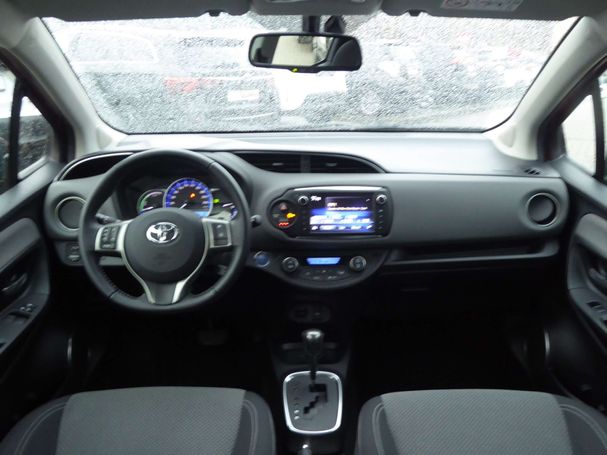 Toyota Yaris 74 kW image number 9