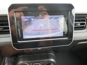 Car image 16