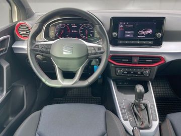 Car image 13