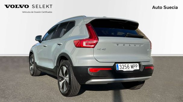 Volvo XC40 AWD 120 kW image number 4