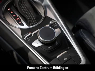 Car image 35
