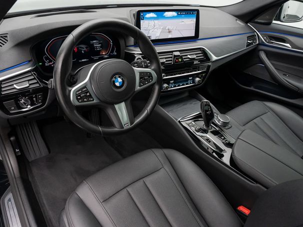 BMW 520d Touring 140 kW image number 24