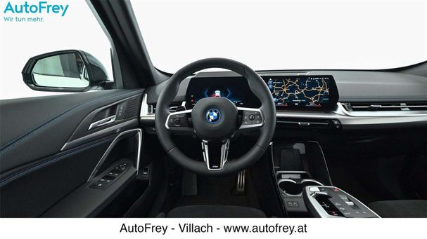 BMW iX1 xDrive30 200 kW image number 8