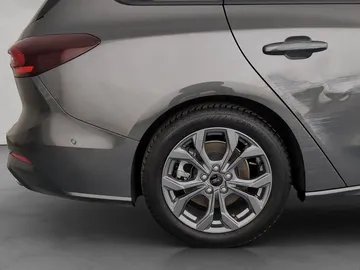Car image 29