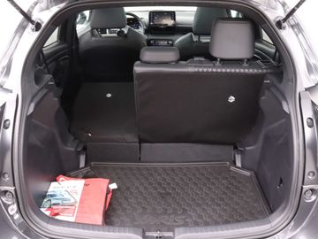 Car image 37