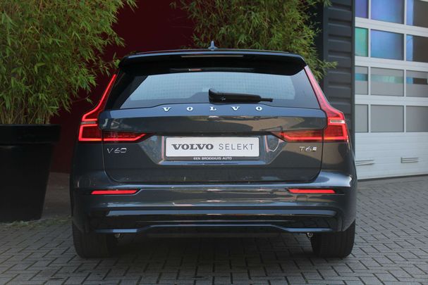 Volvo V60 T6 Recharge AWD Plus 257 kW image number 10