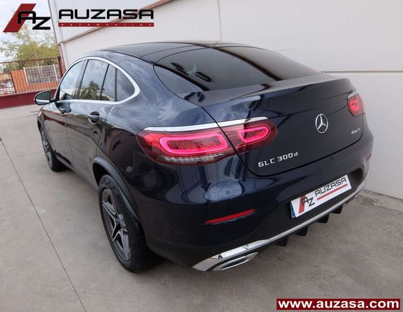 Mercedes-Benz GLC 300 d 4Matic 180 kW image number 3