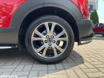 Car image 27