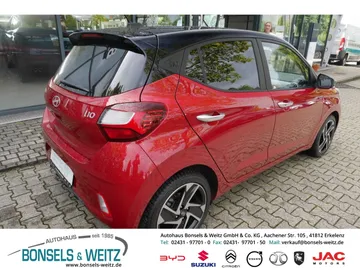 Car image 15