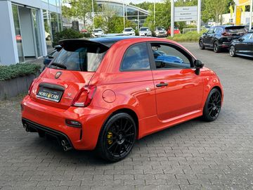 Car image 29