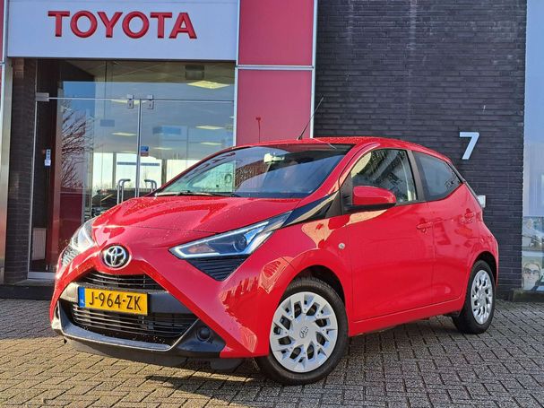 Toyota Aygo X 53 kW image number 1