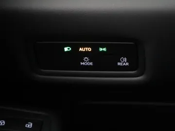 Car image 36