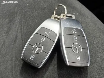 Car image 48