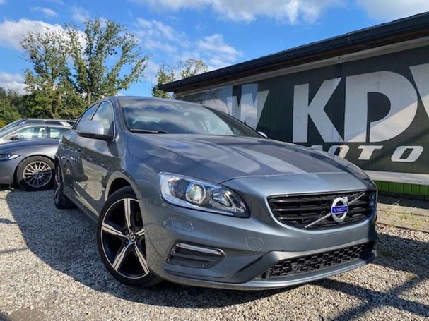 Volvo S60 D2 Geartronic Momentum 88 kW image number 2