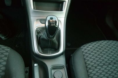 Car image 35