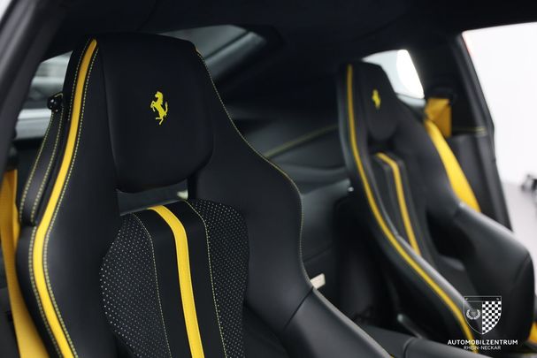 Ferrari 812 Superfast 588 kW image number 16